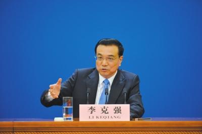 李克强作出重要批示强调：在方便群众就医减轻看病用药负担上取得更大实效