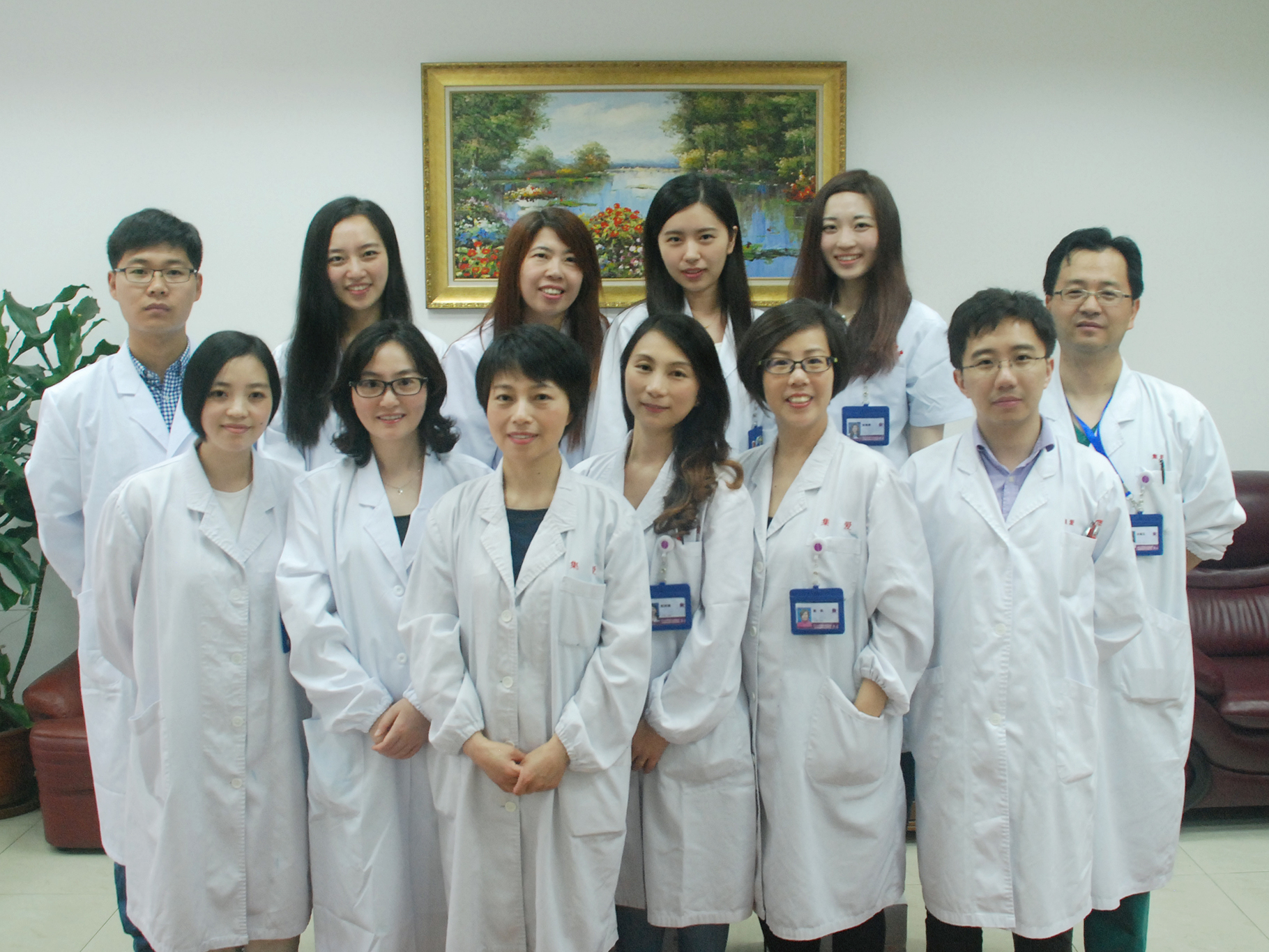 走访红房子集爱遗传与不育诊疗中心 “升级版”三代试管婴儿造福广大百姓