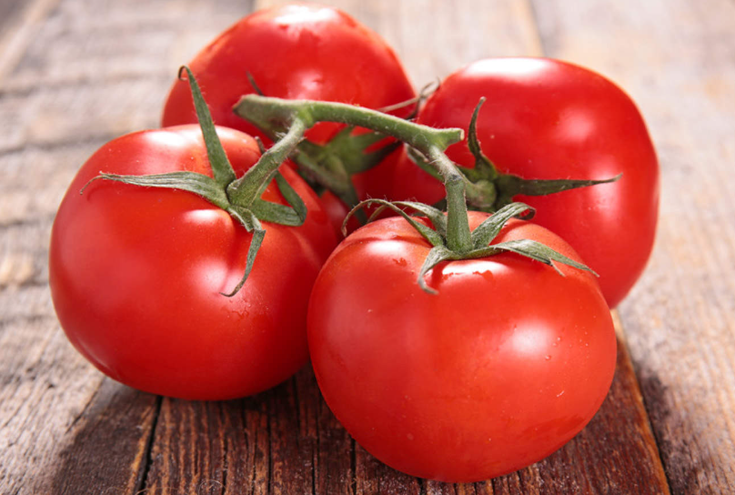 西红柿可预防高血压！中山大学超十万人前瞻性研究揭示最佳摄入量