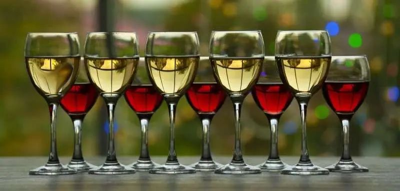 不要喝酒！不要喝酒！北大、牛津联合研究：喝酒增加中国男性罹患61种疾病的风险